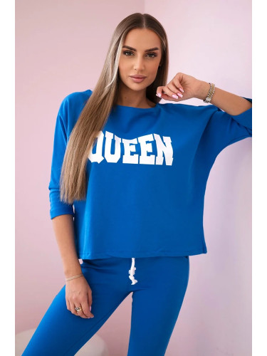Set with Queen print in blue-purple color