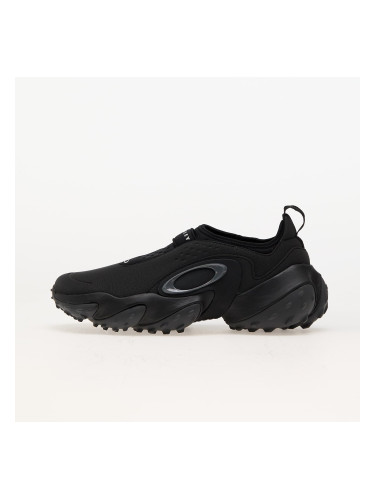 Сникърси Oakley Edge Icon Blackout EUR 41.5