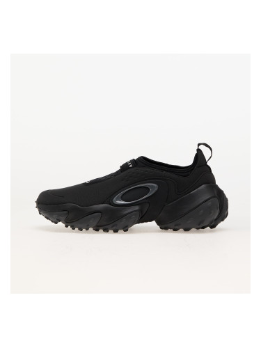 Сникърси Oakley Edge Icon Blackout EUR 41.5