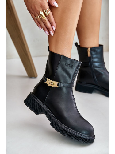 Leather women's ankle boots with strap insulated GOE black