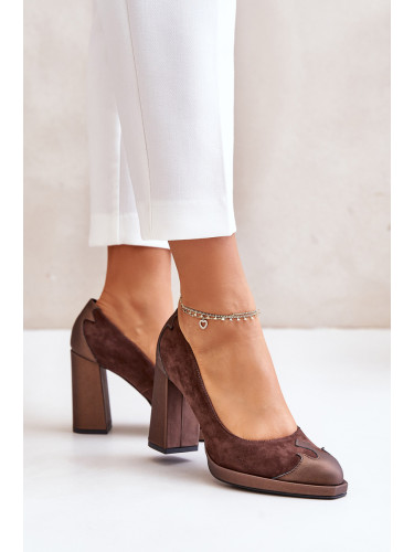 Кафяви велурени помпи на ток Laura Messi 2702