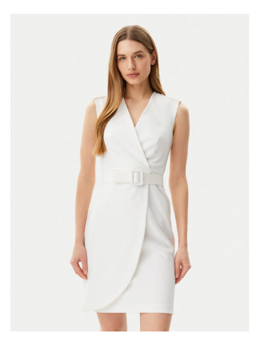 Artigli Коктейлна рокля ACAB000846 Екрю Slim Fit