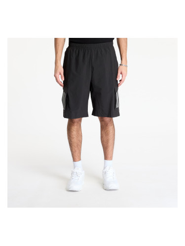 Къси панталони adidas x Mercedes Amg Petronas Formula One Team Mechanics Short Black/ Black/ Reflective Silver L