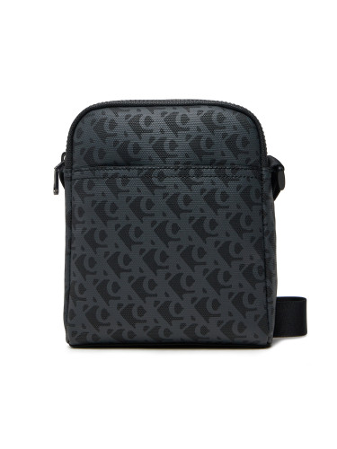 Мъжка чантичка Calvin Klein Jeans Matte Aop Reporter 18 LV04G3115G Черен