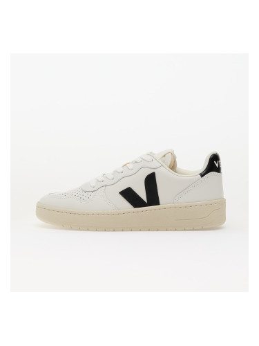 Сникърси Veja W V-10 Leather Ex-White_Black EUR 36