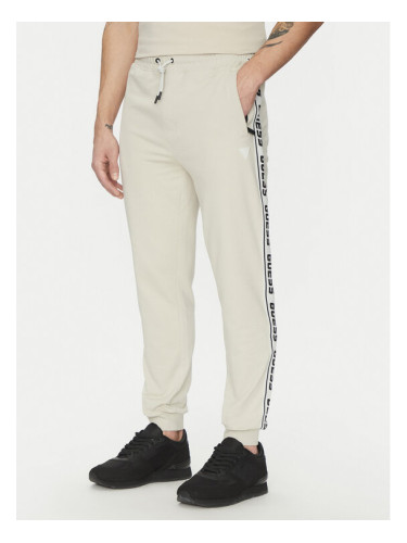 Guess Долнище анцуг Z2YB19 K6ZS1 Екрю Regular Fit