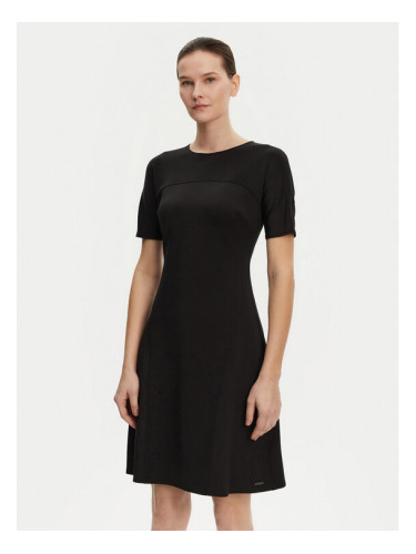 Calvin Klein Ежедневна рокля K20K208151 Черен Regular Fit