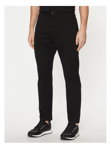 HUGO Чино панталони 50530886 Черен Slim Fit