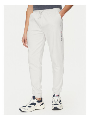 Tommy Hilfiger Долнище анцуг UM0UM03348 Бежов Regular Fit