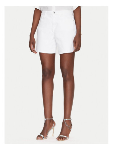Guess Дънкови шорти W5GD1A D4T50 Бял Regular Fit
