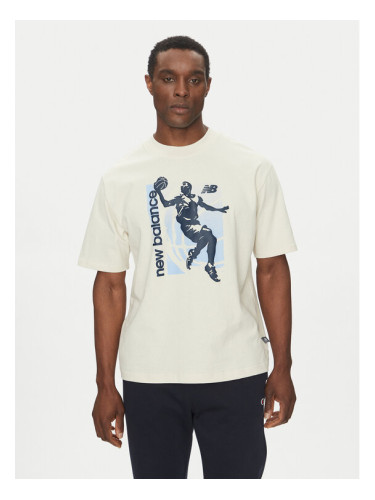 New Balance Тишърт MT51605 Бежов Oversize