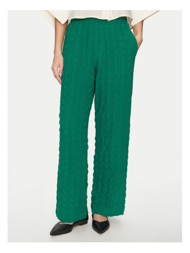 Vero Moda Текстилни панталони Noella 10325210 Зелен Straight Fit