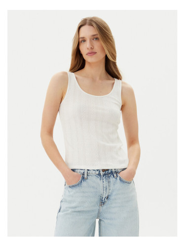 Pieces топ Fia 17155482 Бял Slim Fit