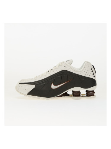 Сникърси Nike W Shox R4 Sail/ Sail-Black-Fauna Brown EUR 41