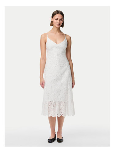Pieces Лятна рокля Vilde 17156565 Бял Regular Fit