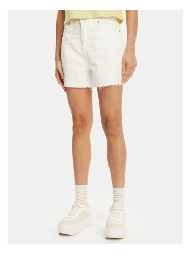 Calvin Klein Jeans Дънкови шорти J20J225153 Бял Mom Fit