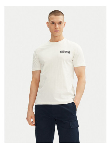 Napapijri Тишърт S-Vignoni Back SS NP0A4ILXN1A1 Бял Regular Fit