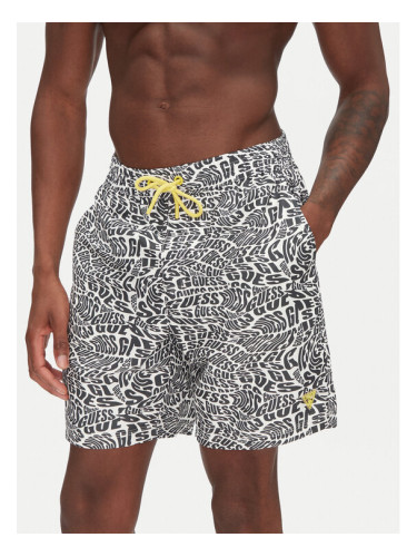 Guess Плувни шорти F5GT04 WG2D2 Черен Regular Fit
