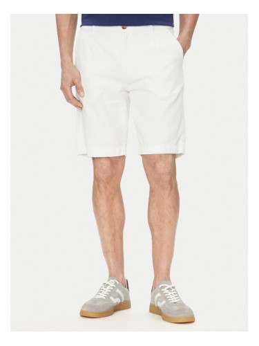 La Martina Шорти от плат Vics MAB004 TL147 Бял Regular Fit