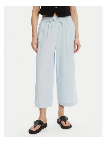 Pieces Панталони тип кюлоти Sastina 17156930 Светлосиньо Loose Fit