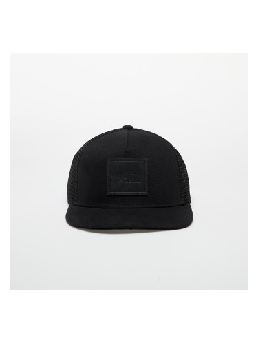 Шапка The North Face Half Dome Trucker TNF Black Universal