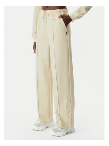 Patrizia Pepe Долнище анцуг 8P0701/J219-B814 Бежов Regular Fit