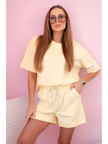 Kesi Włoski Women's butter set with high-waisted shorts yellow
