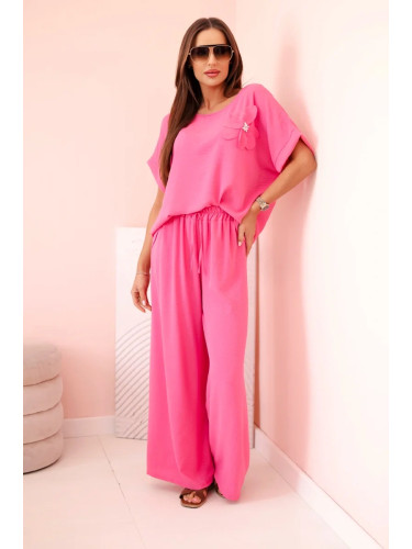 Kesi Włoski Women's viscose set with decorative flower and wide trousers - pink