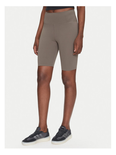 Girlfriend Collective Спортни шорти Float 4023 Бежов Slim Fit