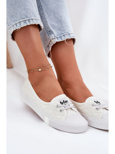 Дамски Кецове С Бродерия Lee Cooper Бели