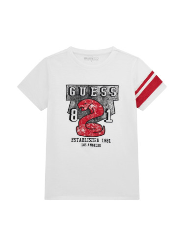 Детска тениска в бял цвят с червена щампа Guess