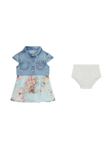 Бебешка дънкова рокля с флорални щампи Guess