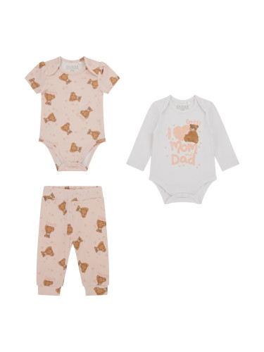 Бебешки комплект от три части в светлорозов цвят с щампи на мечета Guess