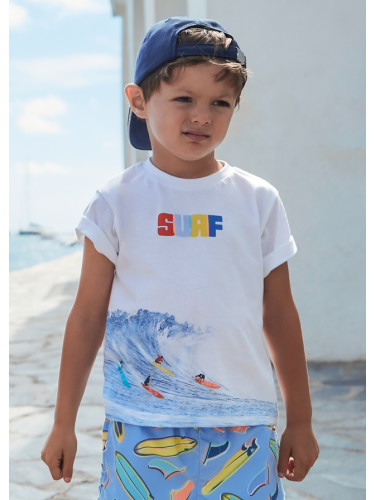 Детска тениска в бял цвят с щампа сърфисти Mayoral