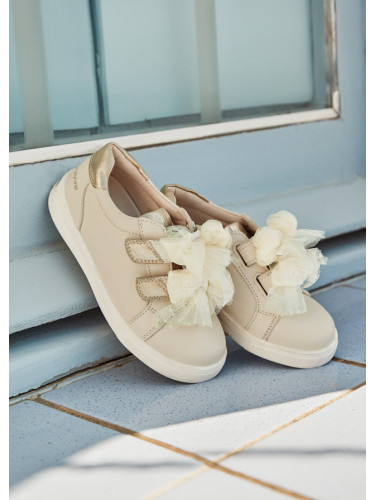 Елегантни кецове с обемна панделка Mayoral