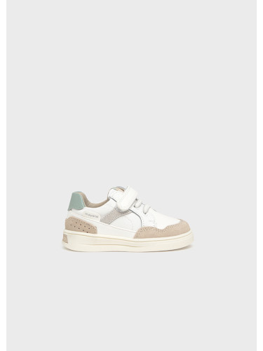 Бебешки кецове в бяло и бежово Mayoral