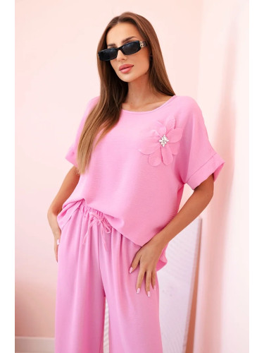 Kesi Włoski Women's viscose set with decorative flower and wide trousers light pink