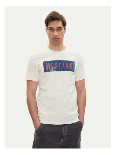 Mustang Тишърт Austin 1016274 Бял Regular Fit