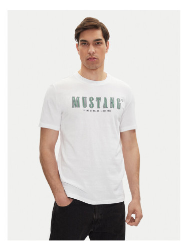 Mustang Тишърт Austin 1016281 Бял Regular Fit