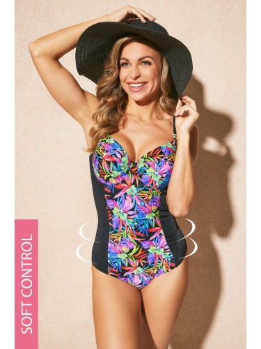 Вталяващ цял бански костюм Milla