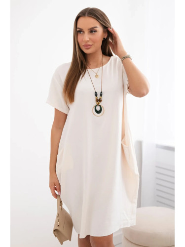 Kesi Włoski Dress with pockets and pendant light beige