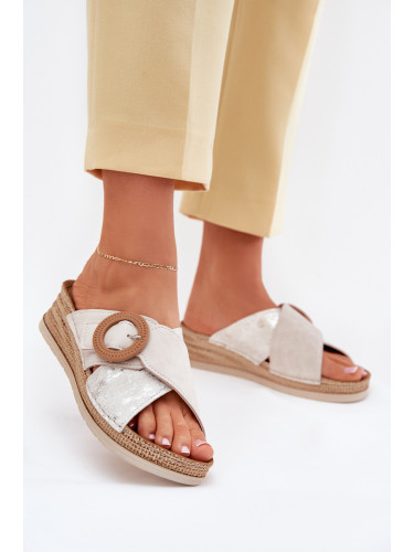 Дамски Сандали На Ток С Декоративна Щипка Светлокафяви Inblu