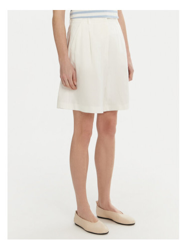 Weekend Max Mara Бермуди Ecuba 2515141032 Бял Regular Fit