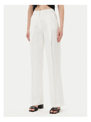 Silvian Heach Текстилни панталони Nieva GPP25374PA Бял Wide Leg