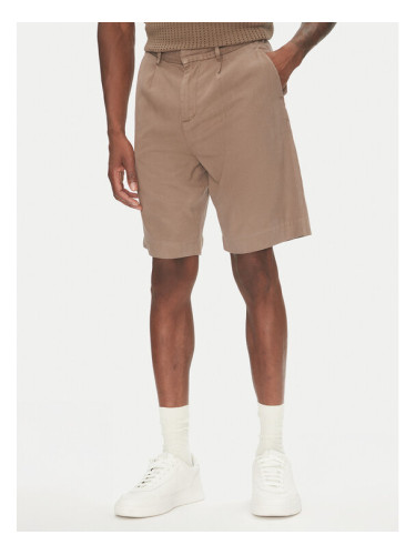 Lindbergh Шорти от плат 30-505054 Бежов Wide Fit