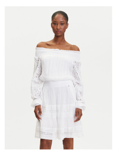 Guess Ежедневна рокля W5GK24 WE550 Бял Classic Fit