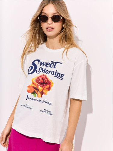 Mohito - Памучна тениска с принт - бяло