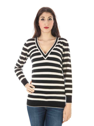 Дамски черен пуловер Fred Perry