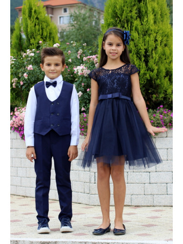 Детска официална рокля с къс ръкав в тъмносиньо от дантела и тюл от к