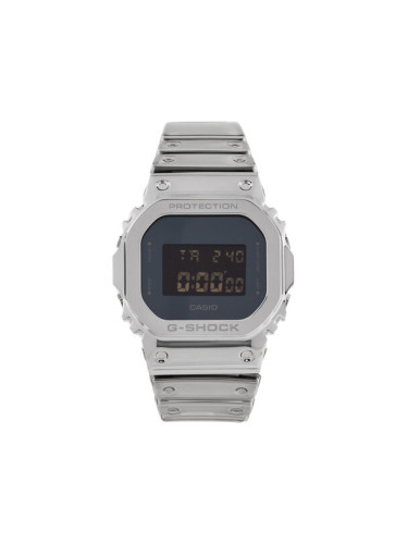 G-Shock Часовник GM-5600YM-8ER Сребрист